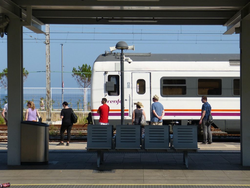 La Sagra vuelve a ser epicentro de los retrasos de Renfe