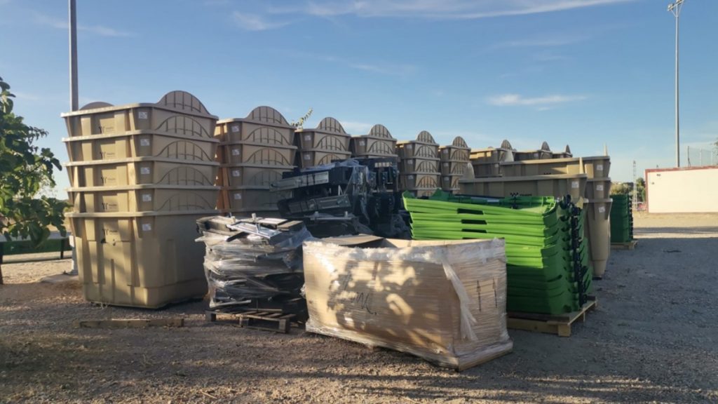 Seseña mejora el servicio de residuos con 50 contenedores nuevos