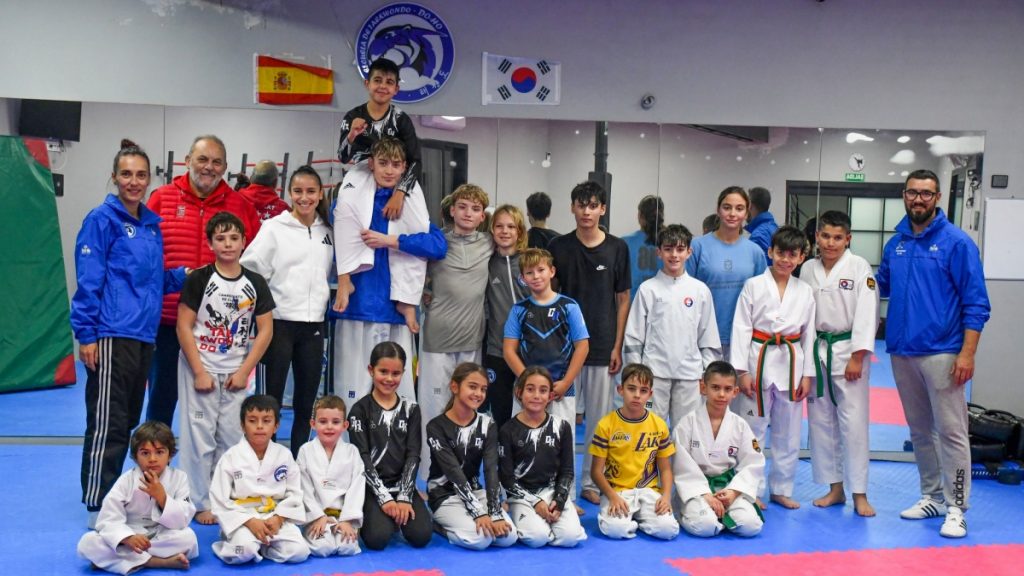 Adriana Cerezo, estrella del taekwondo español, ofrece una masterclass única en Carranque