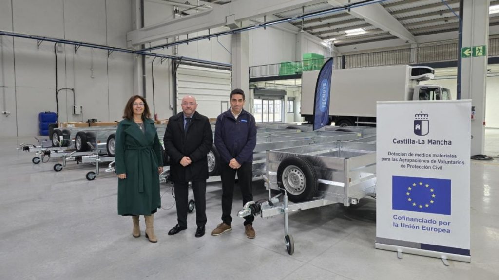 Dos agrupaciones de Protección Civil de La Sagra recibirán remolques de carga por parte del Gobierno regional