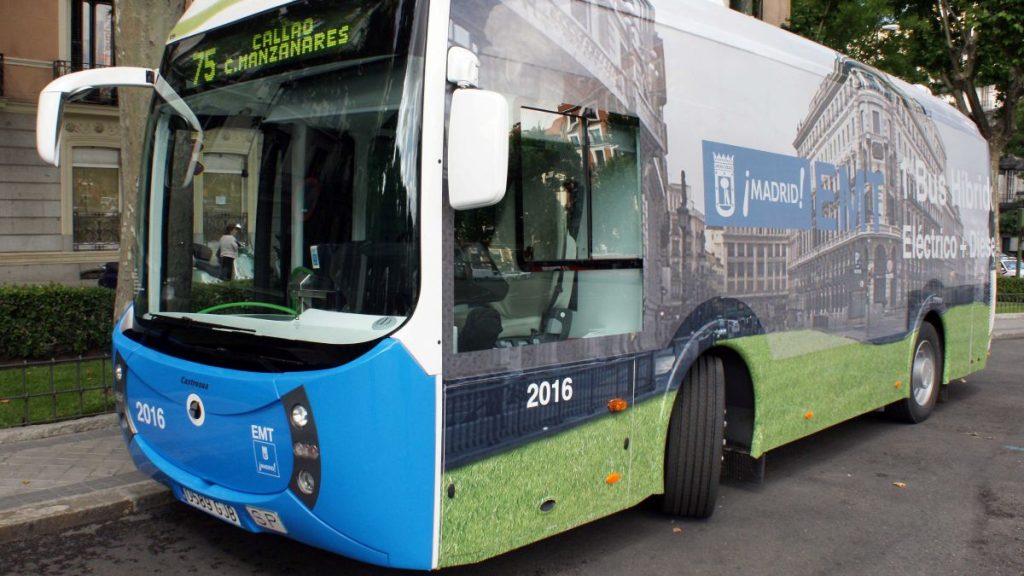 Illescas licita por casi 680.000 euros la adquisición de dos autobuses híbridos para su transporte urbano