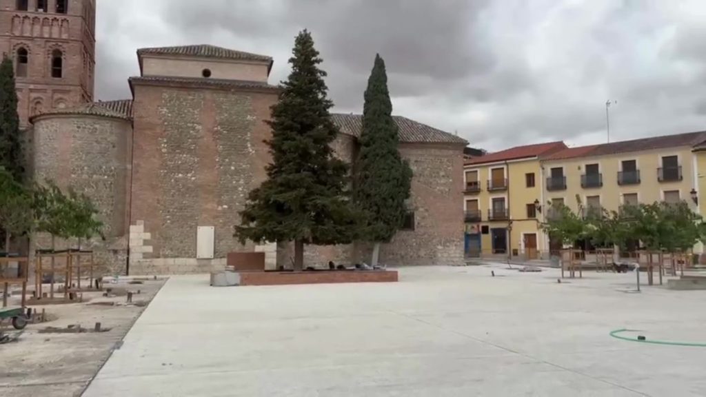 Así avanza la reforma de la Plaza de los Leones de Illescas: el cambio ya toma forma