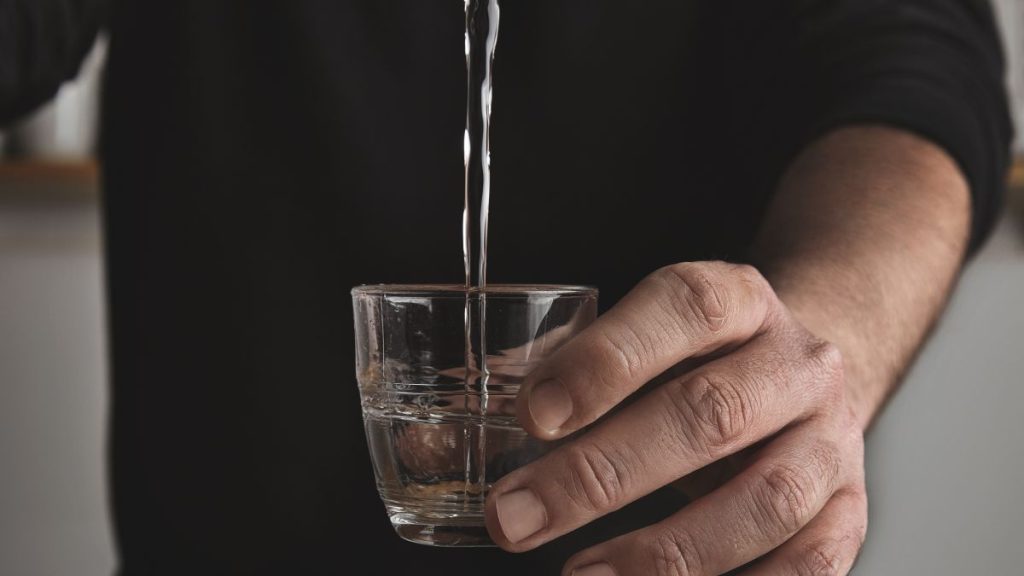 Casi 20 millones de euros y 25 años: una única empresa aspira a gestionar el servicio de agua y alcantarillado de Esquivias